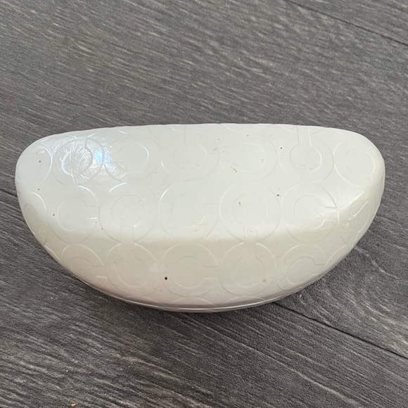 COACH SUNGLASSES🕶 - Picture 7 of 7